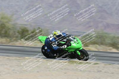 media/Nov-16-2025-Race Pace (Sun) [[8c5fa54630]]/Non Verified Riders (1st 20 Minutes)/3-Turn 3 Inside (11am)/